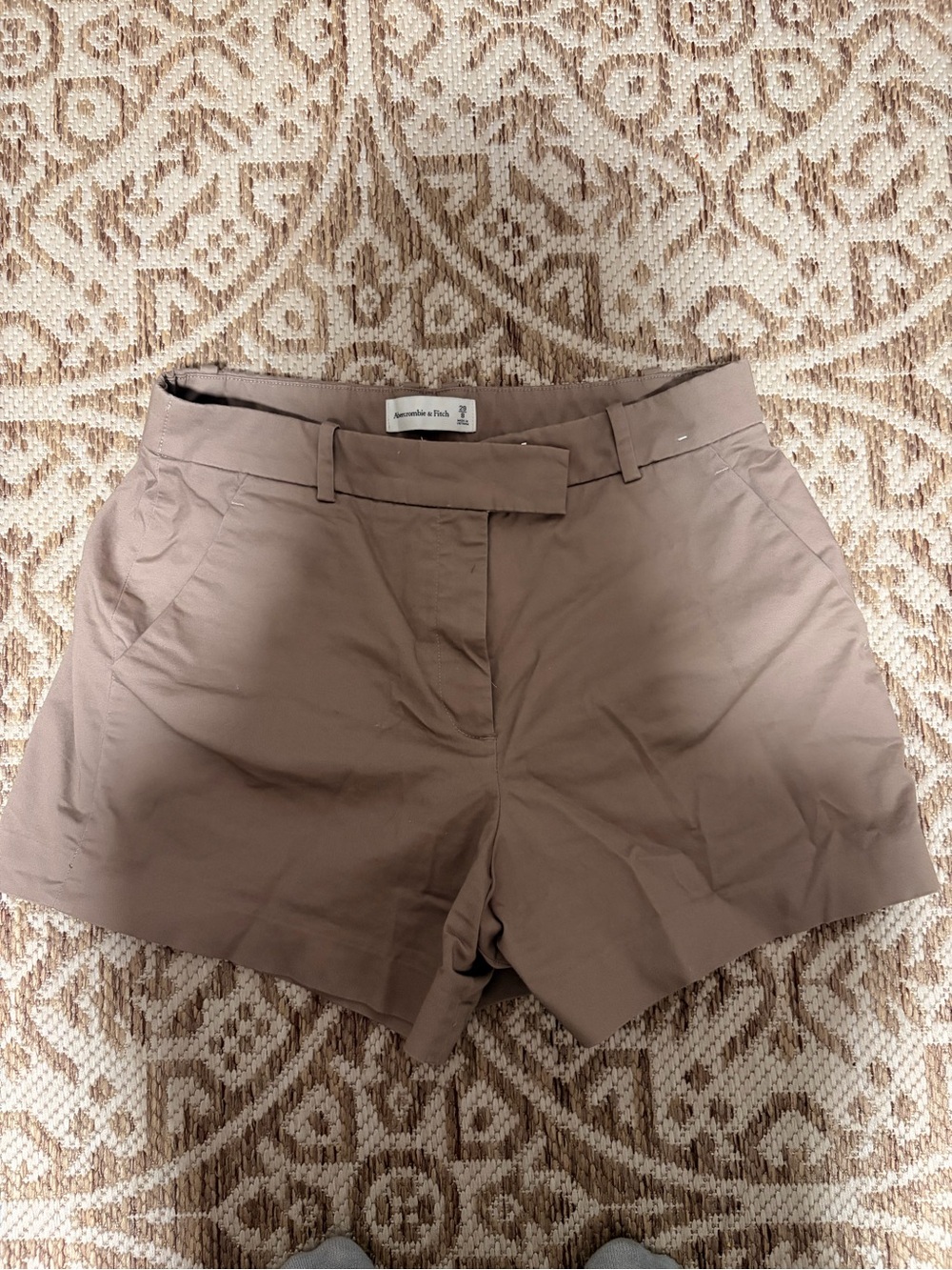 Abercrombie & Fitch Taupe High-Rise Tailored Women’s Shorts